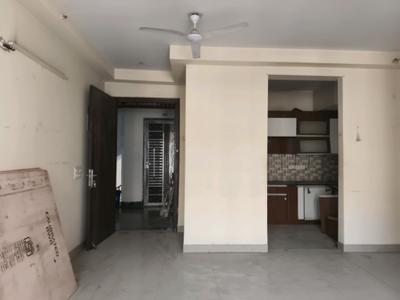 Living Room Image of 1560 Sq.ft 3 BHK Apartment / Flat for rent in Strategic Royal Court, Noida Extension Greater Noida for Rs. 26000