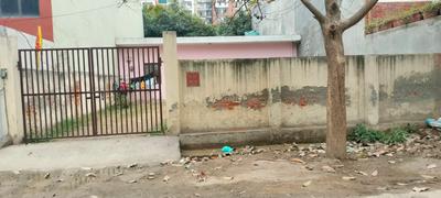 Image of 300 Sq.ft Residential Plot / Land for sale in Sector 99, Noida for Rs. 64000000