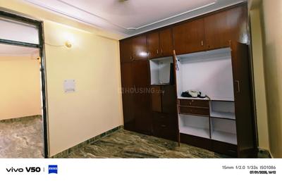 Bedroom Image of 825 Sq.ft 2 BHK Apartment / Flat for sale in Saket New Delhi for Rs. 4500000