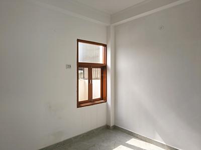 Bedroom Image of 750 Sq.ft 2 BHK Builder Floor for sale in DLF Ankur Vihar Ghaziabad for Rs. 2330020