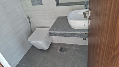 Image of 1000 Sq.ft 2 BHK Apartment / Flat for sale in Dynamix Divum, Malad East, Mumbai for Rs. 29000000