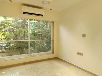 Bedroom Image of 2250 Sq.ft 3 BHK Apartment / Flat for sale in Vile Parle West Mumbai for Rs. 92500000