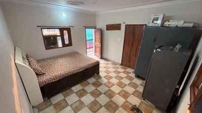 1 BHK Flat