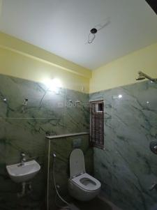 Bathroom Image of 300 Sq.ft 1 BHK Builder Floor for rent in Iyyappanthangal Chennai for Rs. 7000