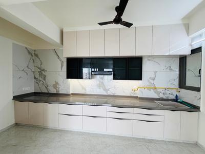 Kitchen Image of 2250 Sq.ft 3 BHK Apartment / Flat for rent in Vinayak Courtyard , PDPU Road Gandhinagar for Rs. 38000