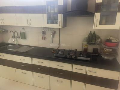 Kitchen Image of 1050 Sq.ft 2 BHK Apartment / Flat for rent in Raviraj Fortaleza Apartment, Kalyani Nagar Pune for Rs. 65000