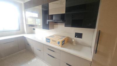 Kitchen Image of 2367 Sq.ft 4 BHK Builder Floor for sale in Sector 45 Gurgaon for Rs. 32500000