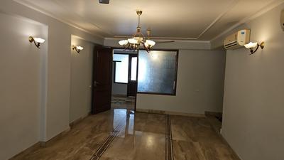 Living Room Image of 3300 Sq.ft 3 BHK Apartment / Flat for sale in Ambience Lagoon, DLF Phase 3 Gurgaon for Rs. 58500000
