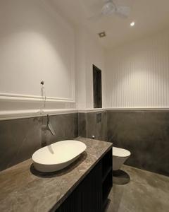 Bathroom Image of 2700 Sq.ft 4 BHK Builder Floor for sale in Naraina New Delhi for Rs. 67500000