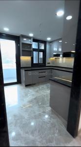 Kitchen Image of 3000 Sq.ft 4 BHK Builder Floor for sale in Mansarover Garden New Delhi for Rs. 42500000