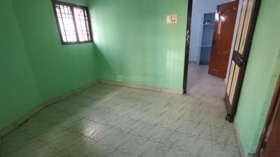 Bedroom Image of 800 Sq.ft 1 BHK Independent House for rent in Maduravoyal Chennai for Rs. 10000