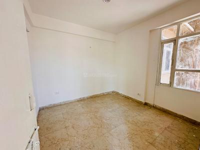 Bedroom Image of 750 Sq.ft 3 BHK Apartment / Flat for sale in Vashisth Heights, Sector 87 Faridabad for Rs. 6500000