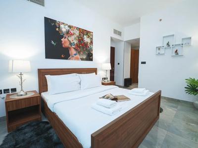 Bedroom Image of 826 Sq.ft 1 BHK Apartment / Flat for sale in Dubai Marina Dubai for Rs. 30000000