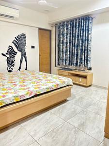 Bedroom Image of 990 Sq.ft 2 BHK Apartment / Flat for rent in Adani Aster Neo, Shantigram Ahmedabad for Rs. 45000