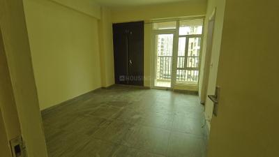 Bedroom Image of 1090 Sq.ft 2 BHK Apartment / Flat for rent in Gaursons Gaur City 2 11th Avenue, Noida Extension Greater Noida for Rs. 21000