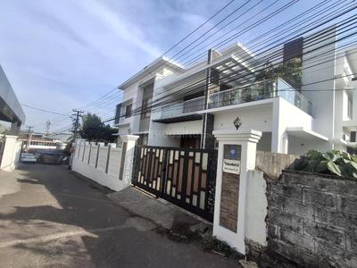Image of 6000 Sq.ft 4 BHK Independent House for sale in Kakkanad, Kochi for Rs. 49000000