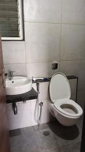Image of 850 Sq.ft 2 BHK Apartment / Flat for rent in Kuber Antonia, Wakad, Pune for Rs. 29000