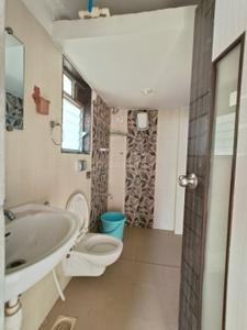 Bathroom Image of 1630 Sq.ft 3 BHK Apartment / Flat for rent in Dosti Paradise, Vasai West Vasai for Rs. 35000