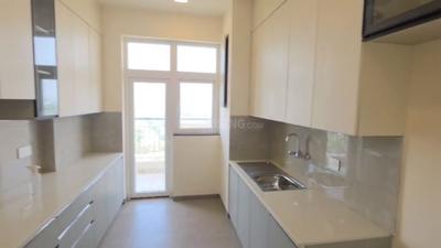 Kitchen Image of 2600 Sq.ft 4 BHK Apartment / Flat for sale in Corona Gracieux, Sector 76 Gurgaon for Rs. 32500000