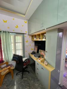 Bedroom Image of 1200 Sq.ft 3 BHK Independent House for rent in Sevashrama Bengaluru for Rs. 30000