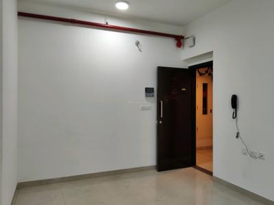 Living Room Image of 750 Sq.ft 2 BHK Apartment / Flat for rent in Mulund West Mumbai for Rs. 55000