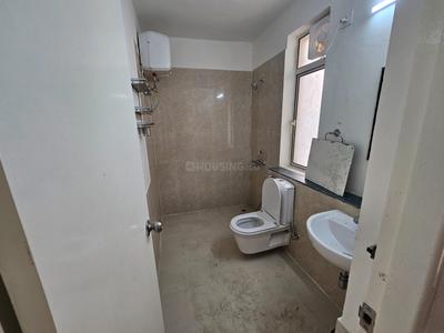 Image of 1385 Sq.ft 2 BHK Apartment / Flat for rent in Jaypee Kosmos, Sector 134, Noida for Rs. 28000