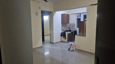 Living Room Image of 890 Sq.ft 2 BHK Apartment / Flat for rent in Sethi Max Royal, Sector 76 Noida for Rs. 26500