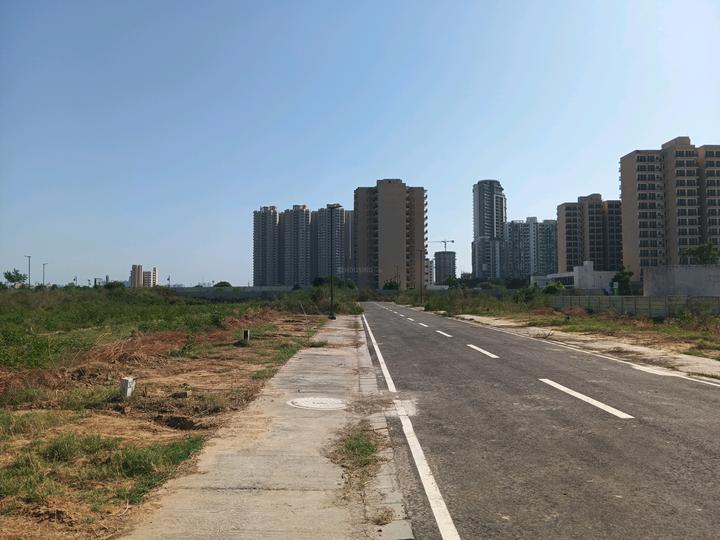 Vatika Express City Plots Main Image 1