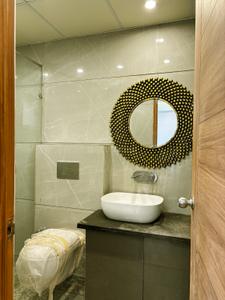 Bathroom Image of 2200 Sq.ft 4 BHK Apartment / Flat for sale in Galaxy Luxotica, Dalanwala Dehradun for Rs. 25000000