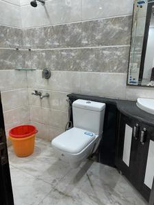 Bathroom Image of 2500 Sq.ft 3 BHK Independent House for rent in Sector 12 Noida for Rs. 40000