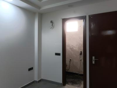 Bedroom Image of 950 Sq.ft 3 BHK Builder Floor for sale in Rohini Sector 28 New Delhi for Rs. 10000000