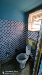 Bathroom Image of 1140 Sq.ft 3 BHK Apartment / Flat for rent in Bansdroni Kolkata for Rs. 23000
