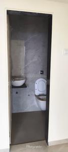Bathroom Image of 710 Sq.ft 1 BHK Apartment / Flat for sale in Kalwa Thane for Rs. 8000000