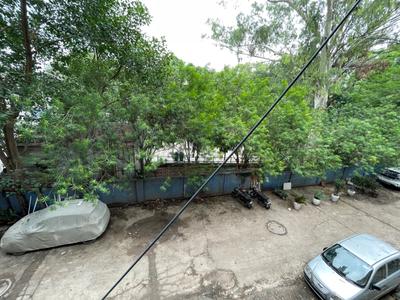 Balcony Image of 1800 Sq.ft 3 BHK Builder Floor for sale in Green Park New Delhi for Rs. 45000000