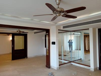 Hall Image of 8100 Sq.ft 5 BHK Apartment / Flat for sale in Ambience Caitriona, DLF Phase 3 Gurgaon for Rs. 260000000