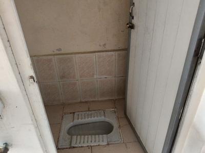 Bathroom Image of 320 Sq.ft 1 RK Apartment / Flat for rent in Kharghar Navi Mumbai for Rs. 11000