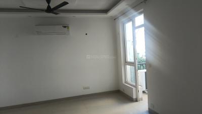 Living Room Image of 1000 Sq.ft 2 BHK Apartment / Flat for sale in Emaar Emerald Estate, Sector 65 Gurgaon for Rs. 20500000