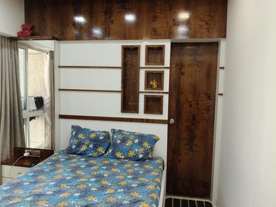 Bedroom Image of 985 Sq.ft 2 BHK Apartment / Flat for sale in Lodha Amara, Kolshet Thane for Rs. 9400000