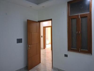 Bedroom Image of 1350 Sq.ft 3 BHK Apartment / Flat for sale in Avenue 1, Sector 73 Noida for Rs. 5050000