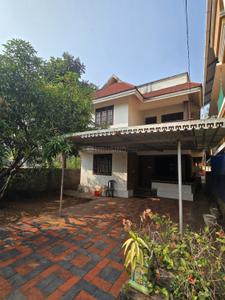 Image of 2400 Sq.ft 3 BHK Independent House for sale in Amalanagar, Thrissur for Rs. 8500000