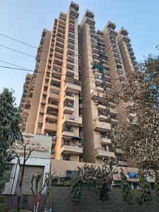 Image of 995 Sq.ft 2 BHK Apartment / Flat for sale in Migsun Green Mansion, Surajpur, Greater Noida for Rs. 6100000