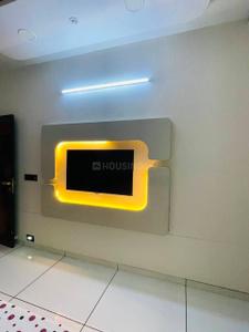 Bedroom Image of 2450 Sq.ft 3 BHK Apartment / Flat for rent in Shri Parshva Uday, Paldi Ahmedabad for Rs. 40000