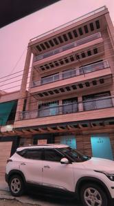 Image of Girls and boys pg near metro in Sector 18, Noida