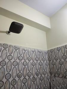 Bathroom Image of 1700 Sq.ft 3 BHK Apartment / Flat for rent in Kalakusuma Dhanbad for Rs. 10000