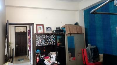 Bedroom Image of 1015 Sq.ft 2 BHK Apartment / Flat for sale in Uday East Avenue, Sector 73 Noida for Rs. 5300000