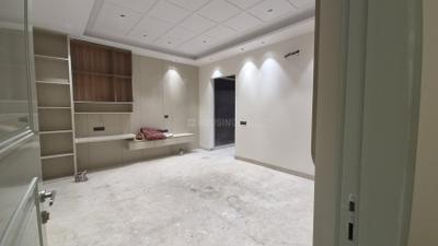 Bedroom Image of 2970 Sq.ft 4 BHK Builder Floor for sale in Model Town New Delhi for Rs. 58000000