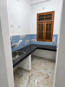 Kitchen Image of 500 Sq.ft 2 BHK Independent House for rent in Kamta Lucknow for Rs. 12000