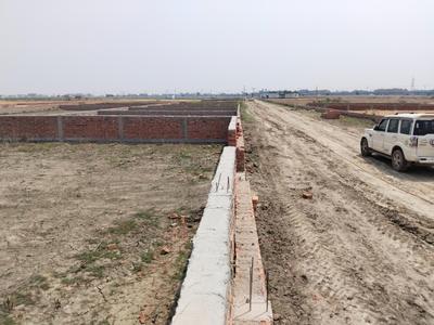 Image of 900 Sq.ft Residential Plot / Land for sale in Permanand Pur, Saran for Rs. 1600000