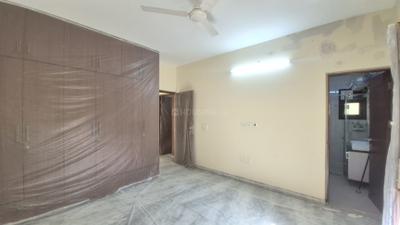 Bedroom Image of 1650 Sq.ft 3 BHK Apartment / Flat for rent in DDA Sector Pocket B C, Vasant Kunj New Delhi for Rs. 77000