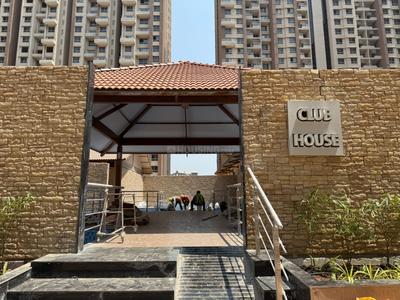 Image of 1050 Sq.ft 2 BHK Apartment / Flat for sale in VTP Beaumonde Building T2, Manjari Khurd, Pune for Rs. 8500000